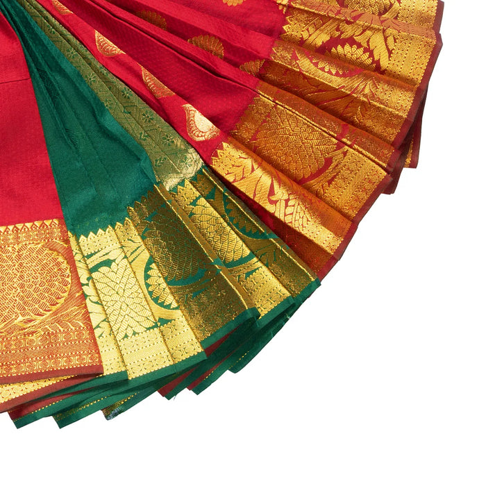 Saree - 5.5 Mtrs| Embose Butta Saree/ Jari Border Design Pudavai/ Traditional Saree for Women