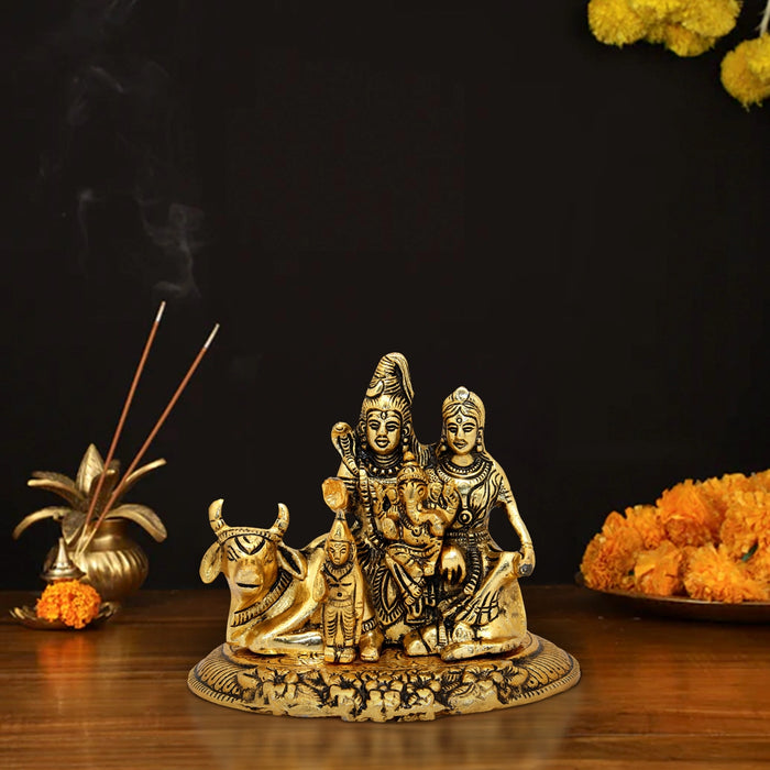 Shiv Parivar Murti - 6 x 6.75 Inches | Aluminium Statue/ Shiva Parvati Statue for Pooja/ 660 Gms Approx