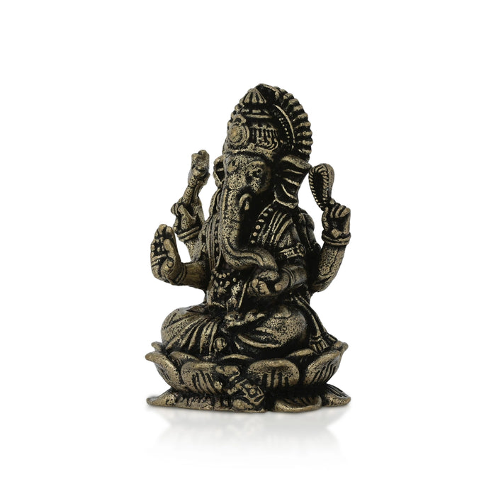 Vinayagar Sitting On Lotus Base Murti - 1 x 0.75 Inches | Brass Statue / Ganpati Idol For Pooja