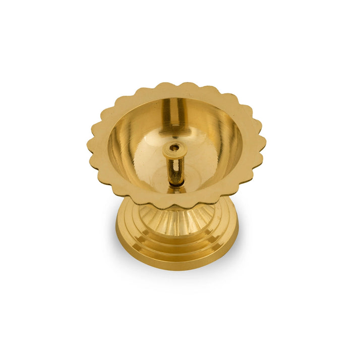 Amar Deep With Base - 4 x 3 Inches | Brass Lamp/ Brass Pooja Diya/ Brass Deepam Star Design Lid for Home