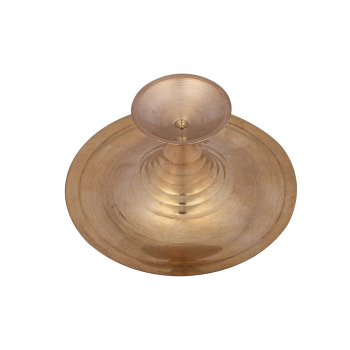 Camphor Burner - 2 X 3 Inches | Brass Kapoor Dhani/ Kapurdani/ Brass Aarti For Daily Pooja