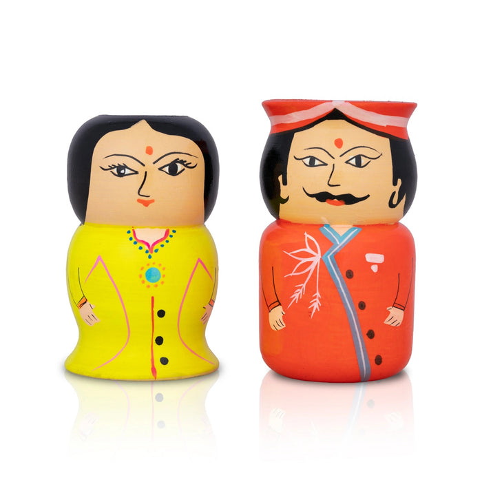Raja Rani Design Pen Stand Pair- 4.75 X 2.25 Inches | 2 Pcs/ Wooden Pen Holder/ Pen Organizer For Office & Gift