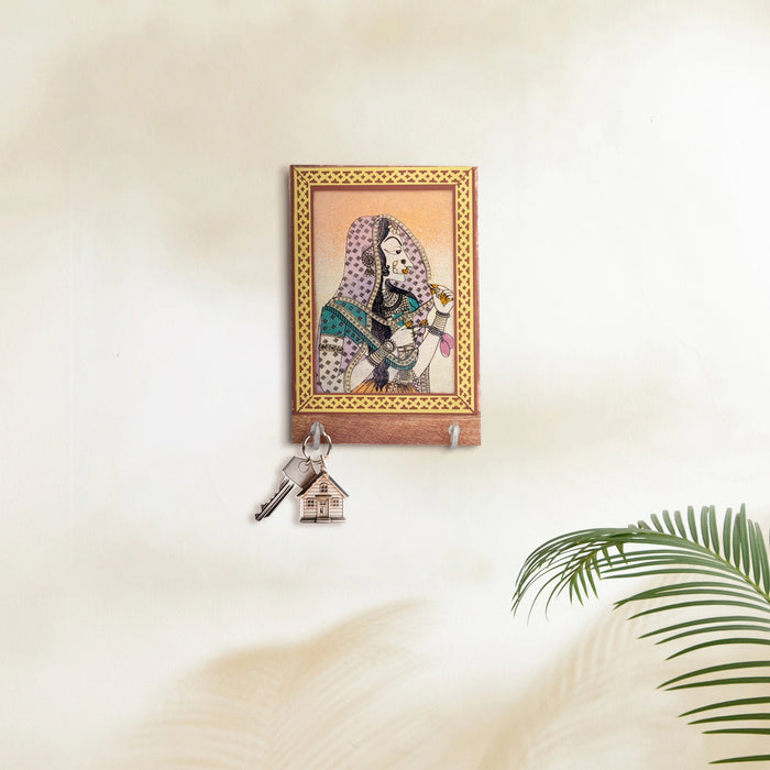 Key Holder - 4.5 x 3.5 Inches | Shesham Wooden Key Hanger/ Wall Mounted Key Stand for Home & Office