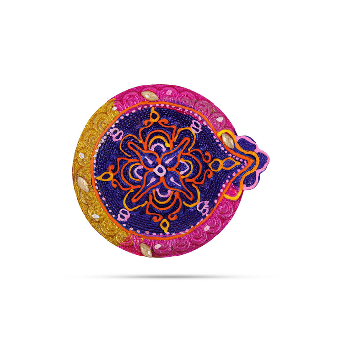 Fancy Agal Diya - 1 x 3.25 Inches | 4 Pcs/ Painted Clay Diyas/ Decorative Earthen Oil Lamps for Pooja Decor