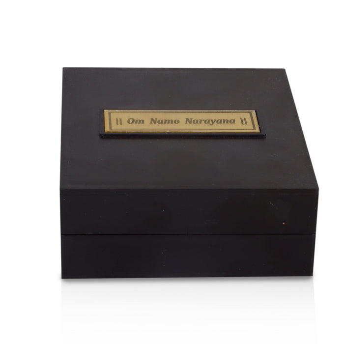 Guruvayurappan Murti Design Pooja Box - 4 x 4.5 Inches | Charan Paduka Box/ Puja Box For Lord Krishna Worship