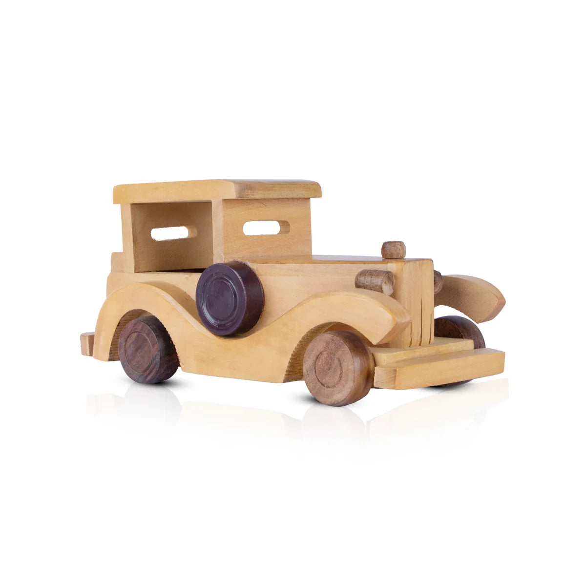 6384496_Wooden_Toy_Vintage_car