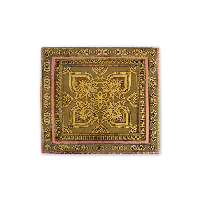 Bajot - Gold C OX - 18x18 Inch