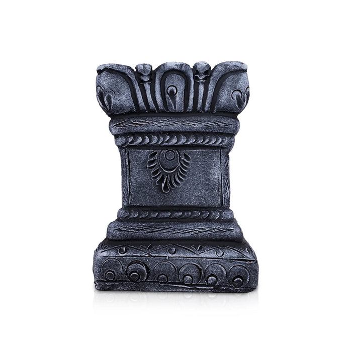 Tulasi Maadam - 7 x 5 Inches | Terracotta Clay Tulsi Brindavan for Home Decor