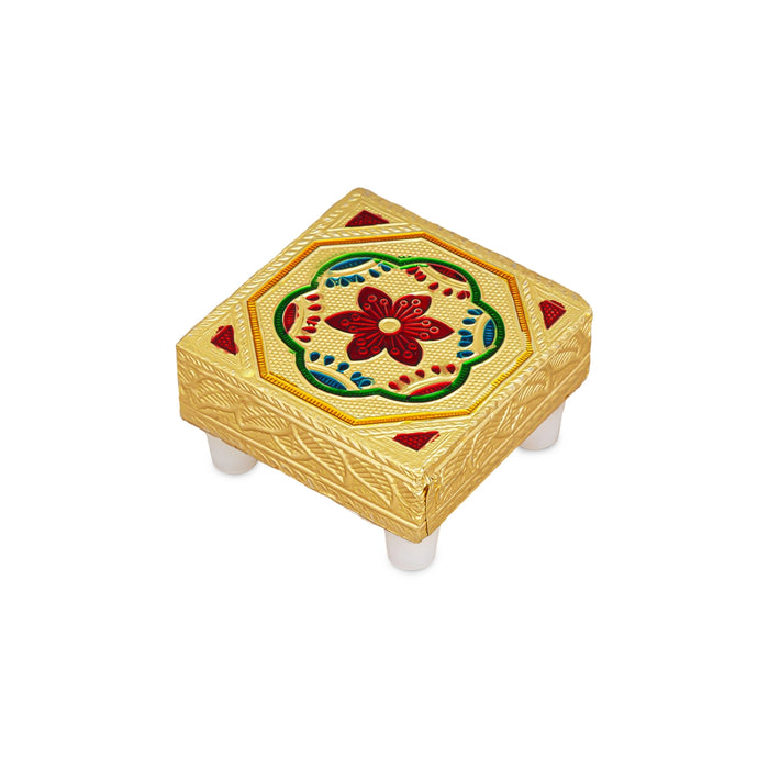 Patla With Stand - 3 x 3 inches | 4 Pcs / Flower Design Bajot/ Gold Polish Manai Palagai for Home
