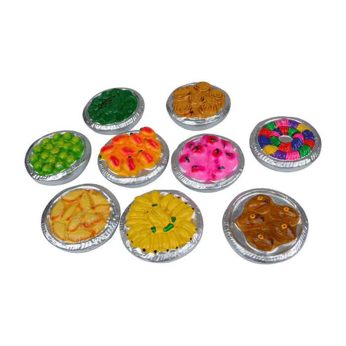 Valaikappu Clay Golu Bommai Set - 8 x 4 Inches | 17 Pcs/ Giri Golu Doll/ Navaratri Golu Bomma/ Bommai