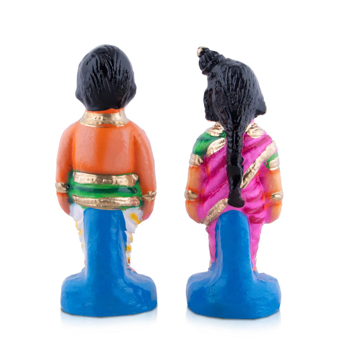 Young Couple Clay Golu Bommai Pair - 8 x 3 Inches | Giri Golu Doll/ Navaratri Golu Bomma/Gombe/Bommai