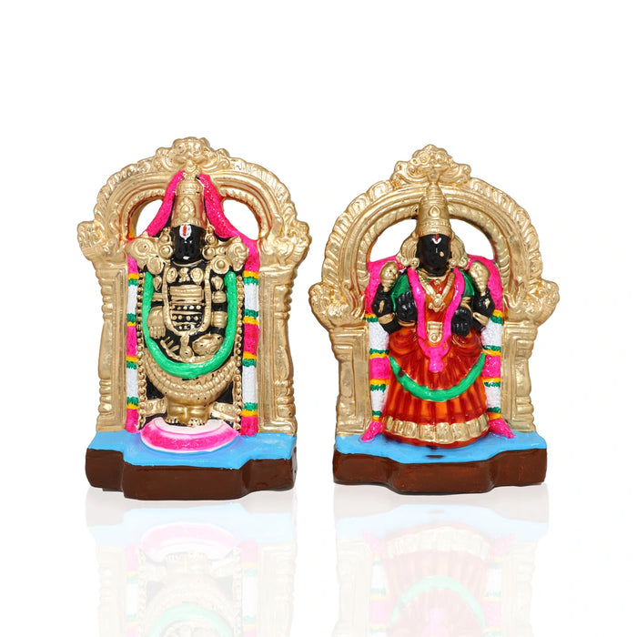 Perumal Thayar Clay Golu Bommai Pair - 9 X 6 Inches | Navaratri Golu Gombe/ Giri Golu Doll/ Navratri Decor