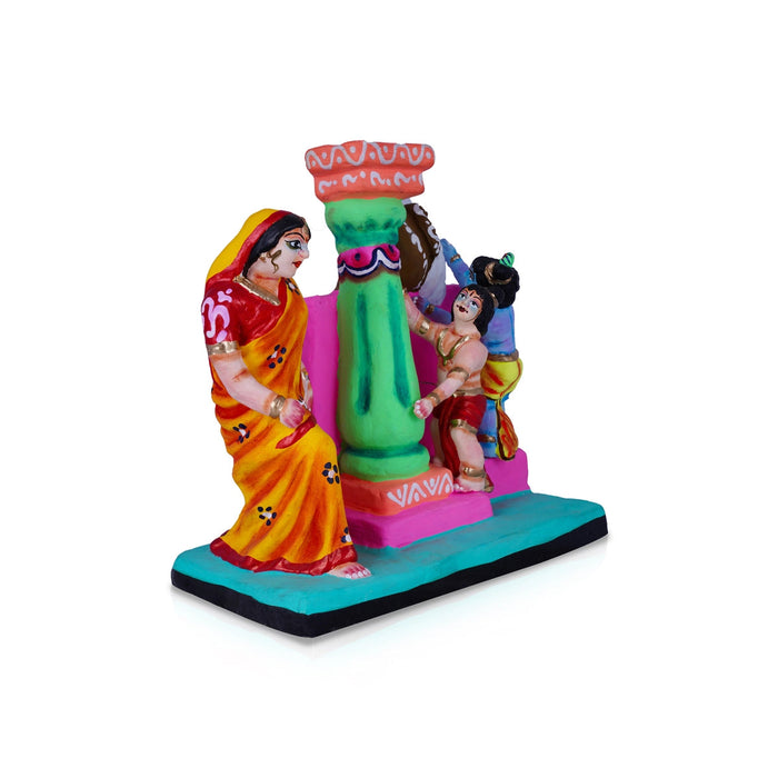 Krishna Murti Vennai Thiruduthal Clay Golu Bommai- 10 X 9 Inches | Navaratri Gombe/Giri Golu Doll/Navratri Decor