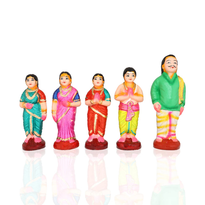 Ubanayam Clay Golu Bommai Set - 6 x 7 Inches | 17 Pcs/ Giri Golu doll/ Navaratri Golu Bomma/ Gombe/ Bommai