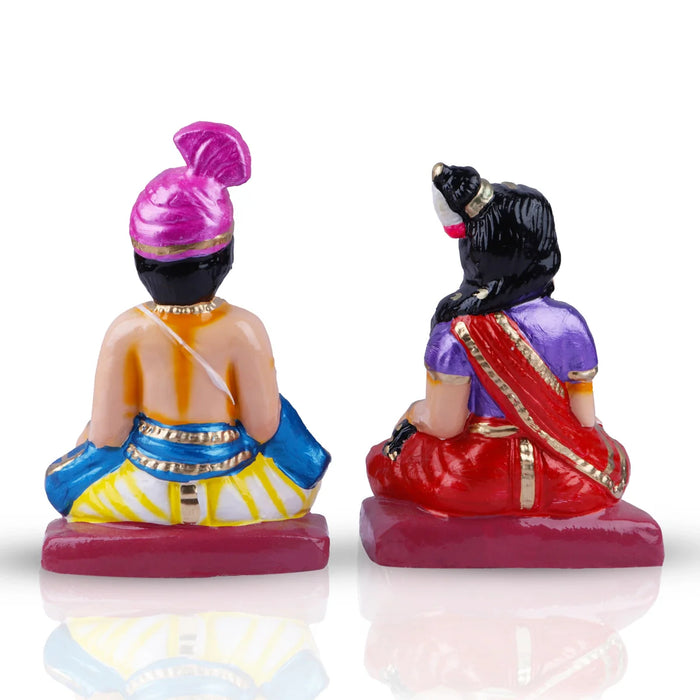 Young Couple Clay Golu Bommai Pair - 8 x 5 Inches | Giri Golu Doll/ Navaratri Golu Bomma/Gombe/Bommai