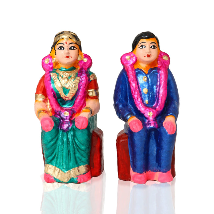 Engagement Clay Golu Bommai Set - 7.5 x 6 Inches | Giri Golu Doll/ Navaratri Golu Bomma/ Bommai/ Gombe
