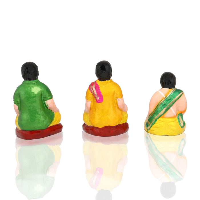 Engagement Clay Golu Bommai Set - 7.5 x 6 Inches | Giri Golu Doll/ Navaratri Golu Bomma/ Bommai/ Gombe