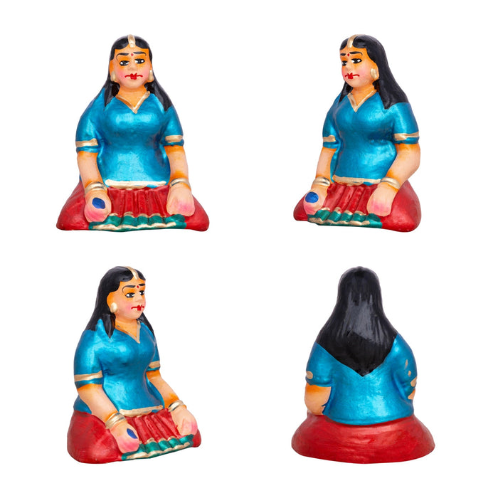 Carrom Game Clay Golu Bommai Set - 5 X 3.5 Inches | Giri Golu Doll/ Navaratri Gombe/ Navratri Decor