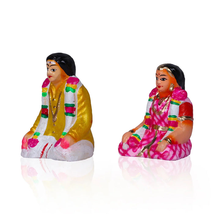 Kalyanam Clay Golu Bommai Set - 6.5 x 3 Inches | Giri Golu Doll/ Navaratri Golu Bomma/Gombe/Bommai