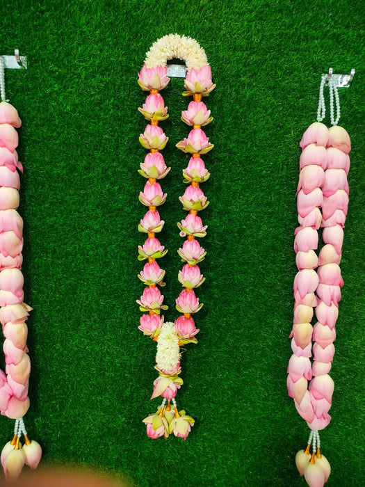 Lotus Flower Garland - 2.5 Feet | Giri Thamarai Poo Mala For Traditional Weddings