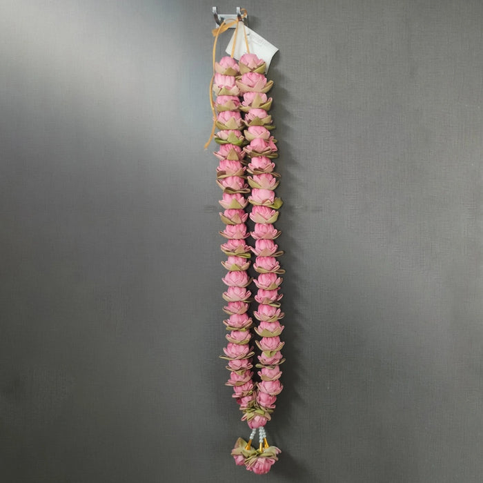 Lotus Wedding Garland - 2.5 Feet | Giri Thamarai Poo Mala For Marriages