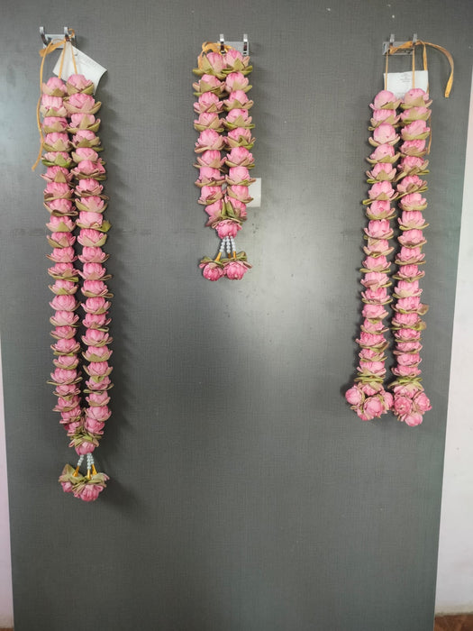Lotus Wedding Garland - 2.5 Feet | Giri Thamarai Poo Mala For Marriages